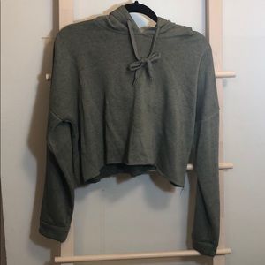 Cropped Hoodie